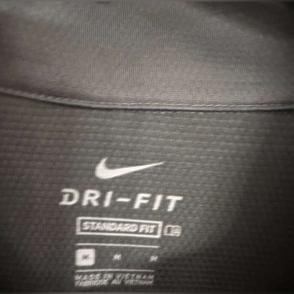 Nike grey 1/4 zip pullover. Mens medium - Picture 2 of 3